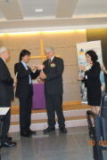 201205001